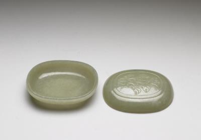 图片[2]-Jade oval box with carved peony decoration, Qing dynasty (1644-1911)-China Archive